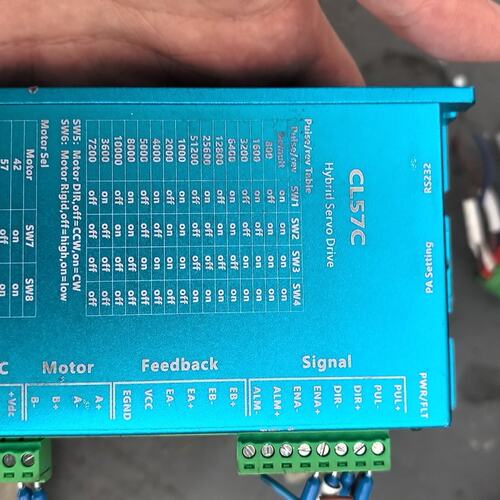 C闭环步进电机驱动器EML2302D8CL57CEML2302D8闭环步进电机驱动器