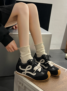 厚底内增高德训鞋女春季2026新款黑色百搭巨好看休闲运动阿甘鞋子