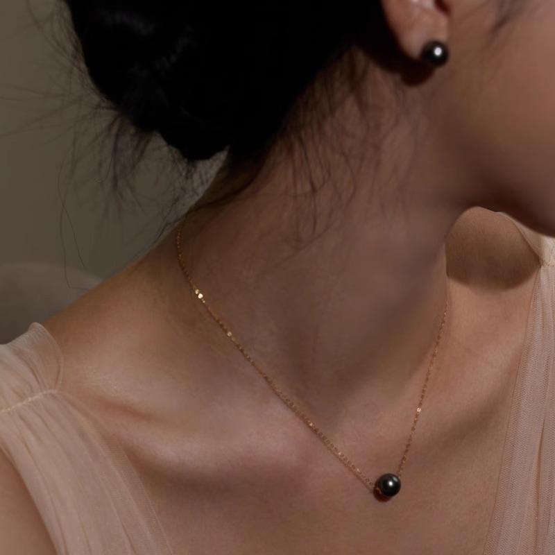 红桥18K金海水珍珠圆形吊坠