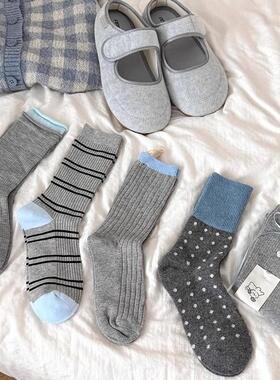 灰色+蓝色配起来是真的有亿点点韩啊！太适合秋冬了~每双都好好看