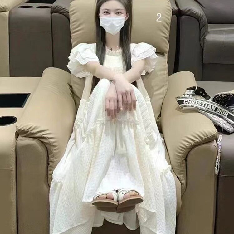 法式初恋甜美感边花瓣袖