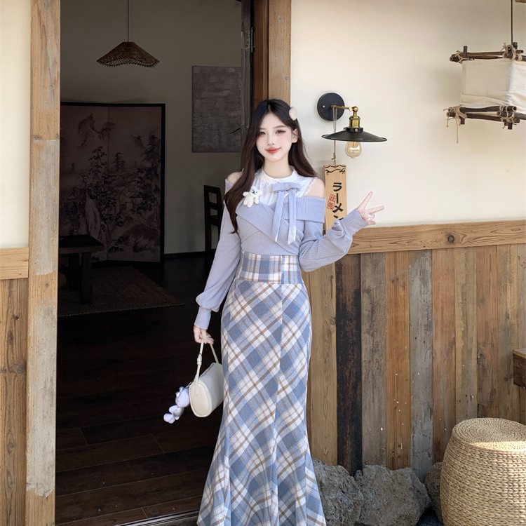 雾蓝小熊 千金感格纹包臀半身鱼尾裙女秋假两件蓝上衣