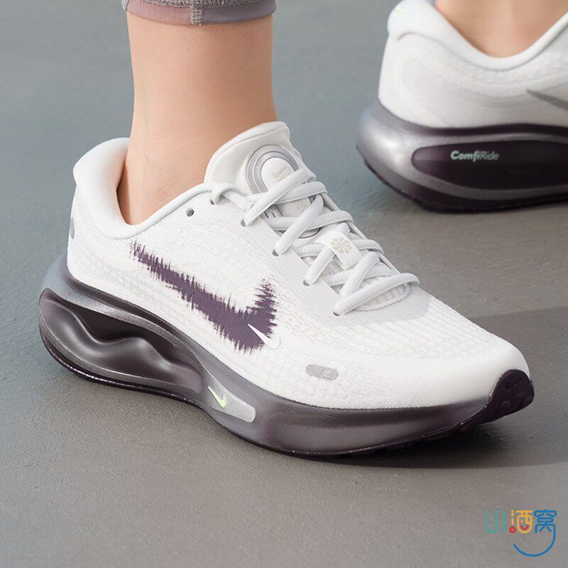 正品NIKE耐克W NIKE JOURNEY RUN女舒适运动休闲跑步鞋IR7599-150