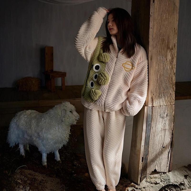 珊瑚绒睡衣女秋冬款保暖加绒加厚