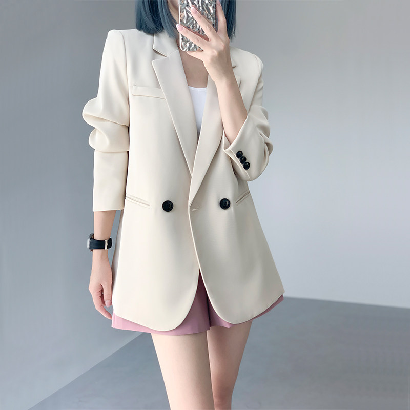 米白色西装外套女春秋2024新款宽松显瘦高级感炸街休闲西服上衣潮