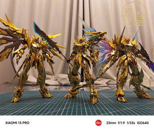 异星电镀 摩动核曹仁拼装模型 黄金电镀模型 曹仁电镀高达