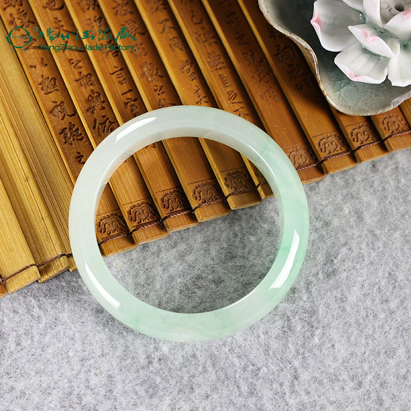 扬州玉器厂玉缘天然缅甸