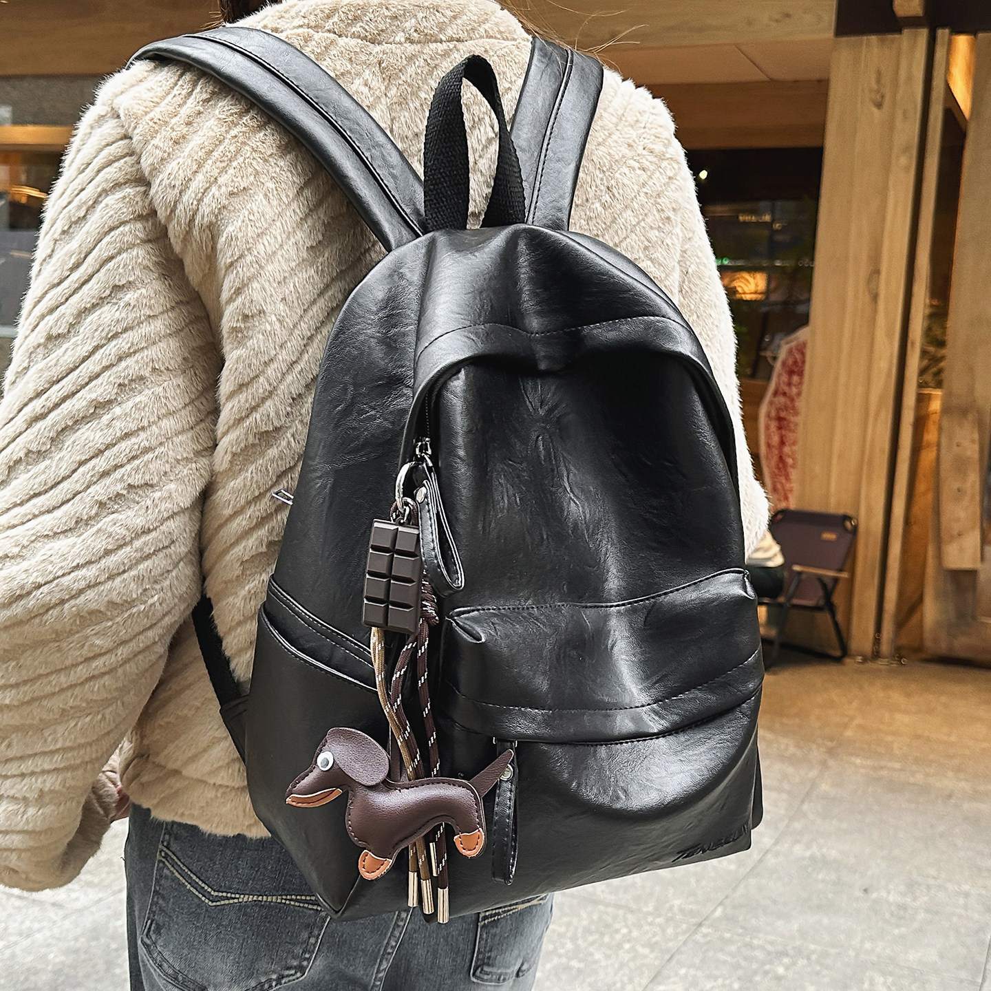 小众复古皮质耐脏防水女大学生高中生书包休闲百搭通勤旅游双肩包,箱包皮具/热销女包/男包,双肩背包,淘宝优惠券,粉丝福利购,淘宝优惠卷