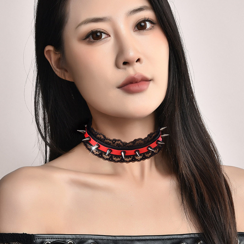 欧美流行好看颈圈皮革蕾丝花边柳钉摇滚个性ＫＴＶ颈圈气质潮项圈
