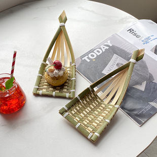 日式竹制冷盘摆盘装饰创意手工竹编簸箕点心篮料理特色水果盘点心