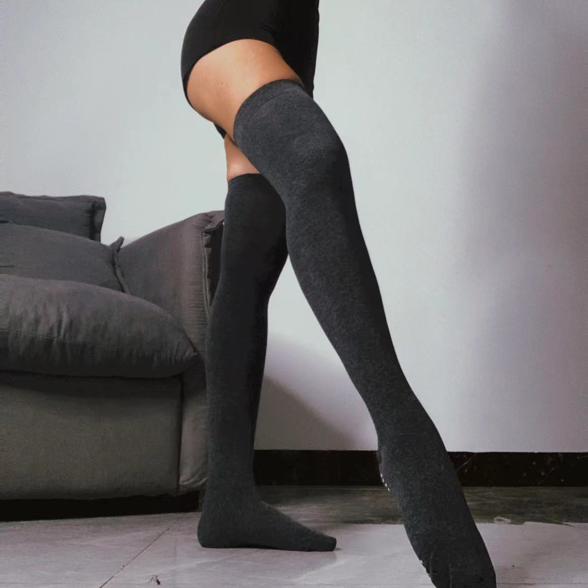 1996百搭黑色高筒过膝袜子现代舞性感瑜伽堆堆袜爵士跳舞薄款长袜