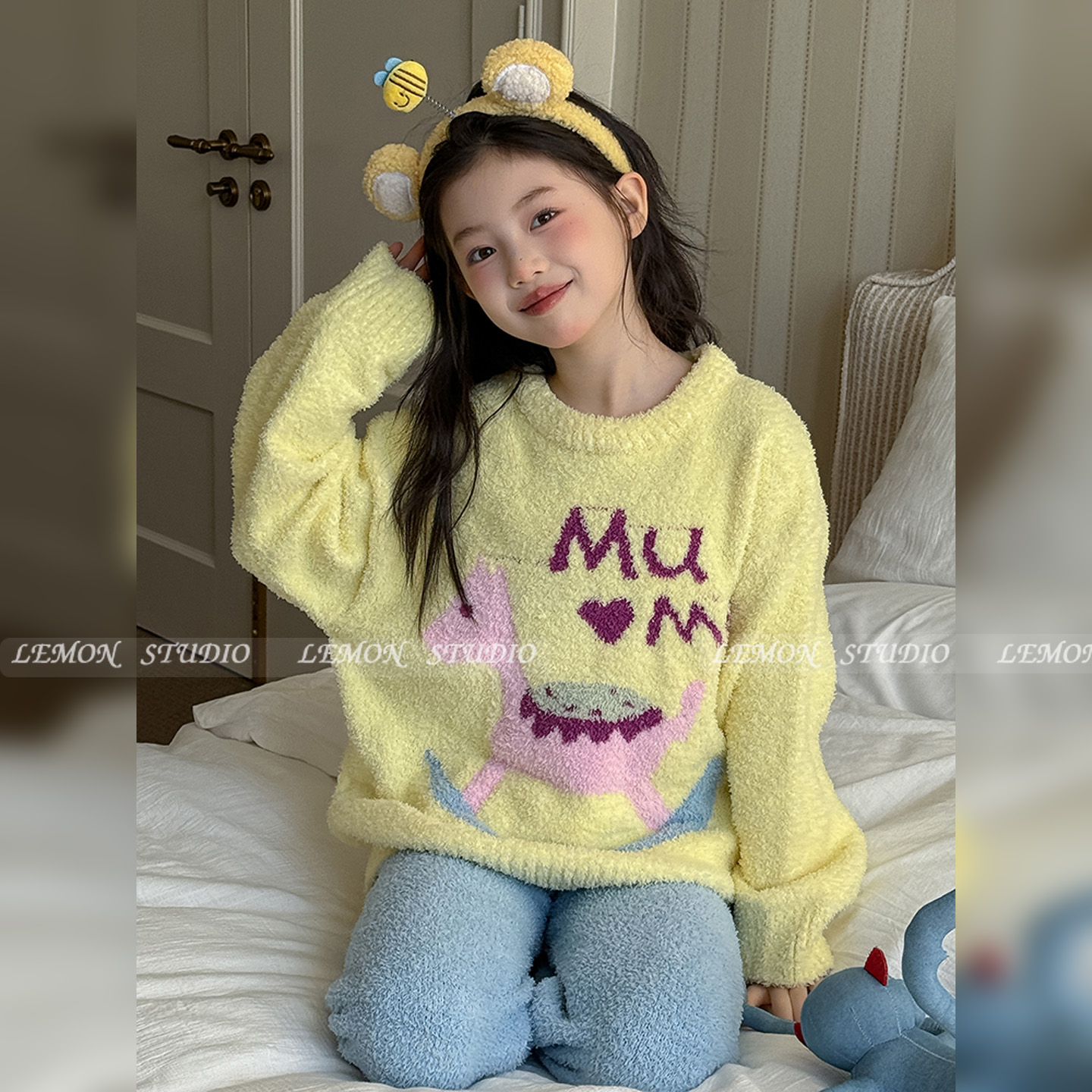 女童睡衣珊瑚绒网红爆款家居套装