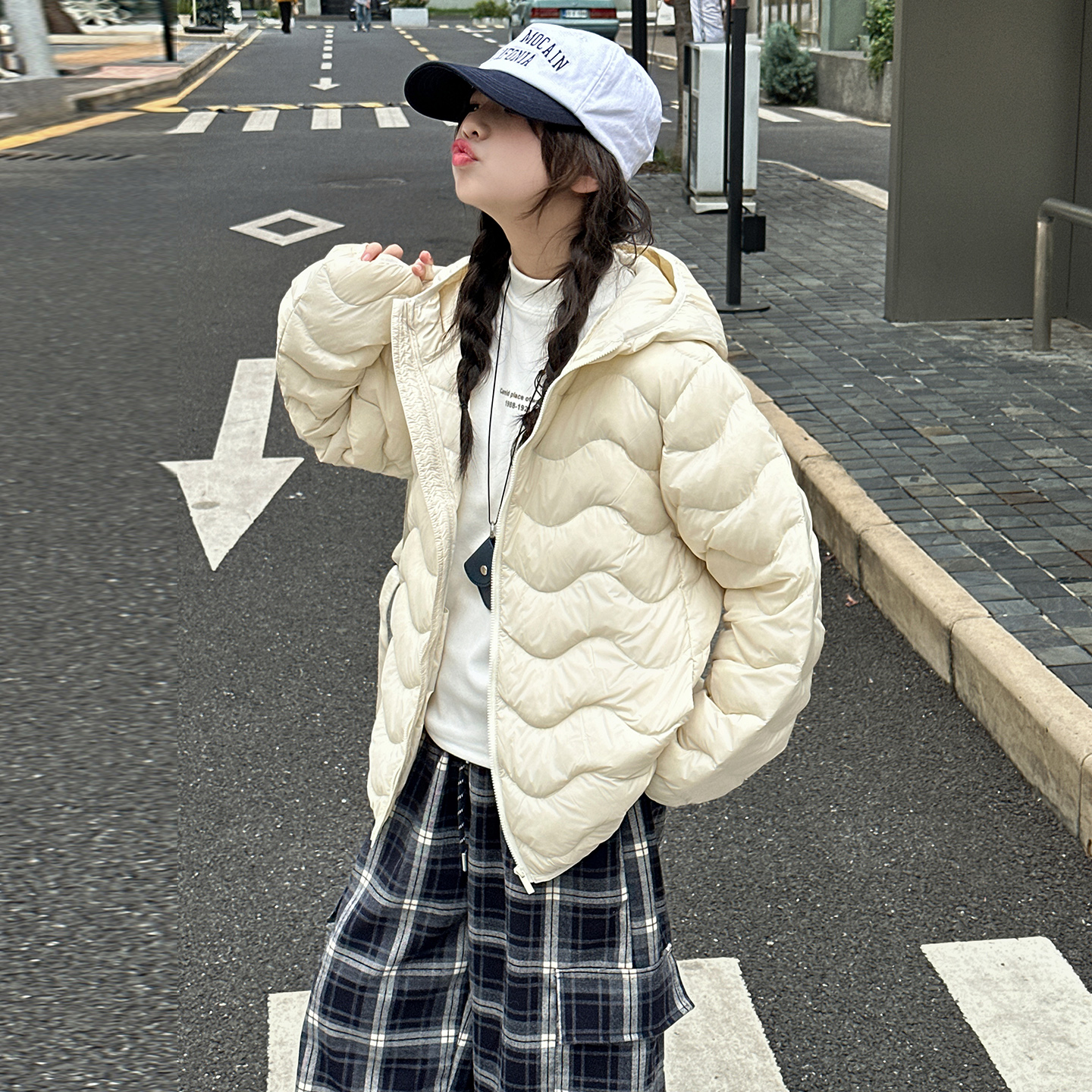 女童轻薄羽绒服90白鸭绒外套