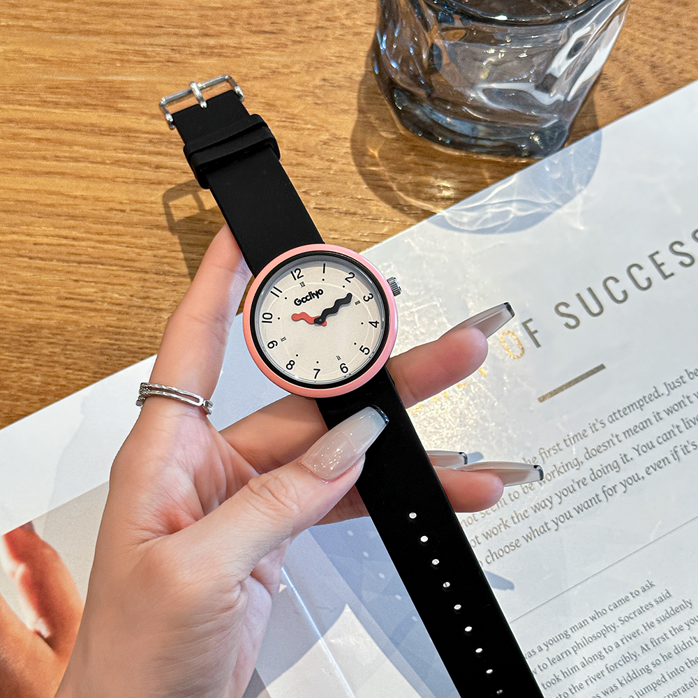 高颜值甜酷轻奢学生硅胶手表