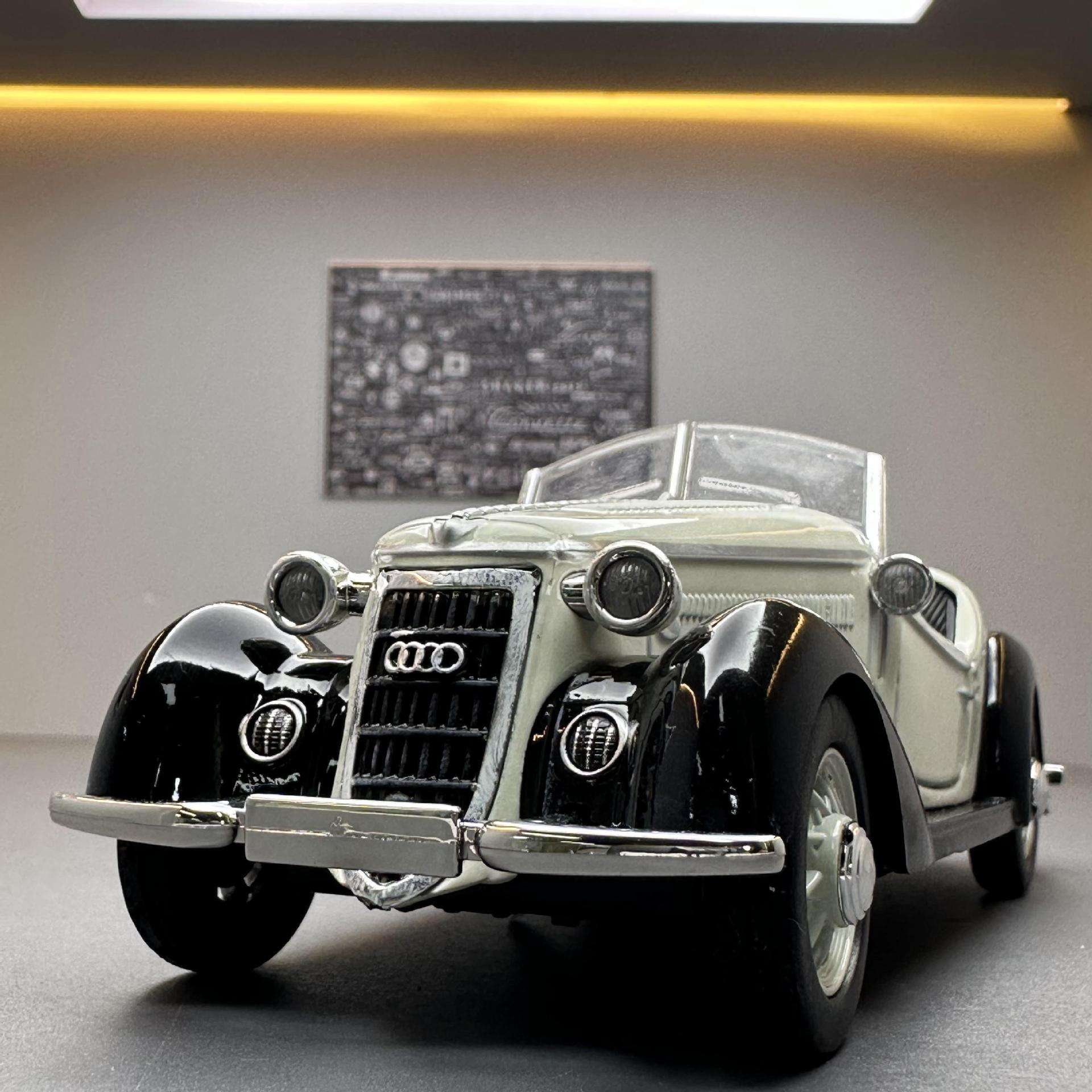 新款 车致合金奥迪漫游者W25K声光男孩玩具老爷车模型摆件收藏