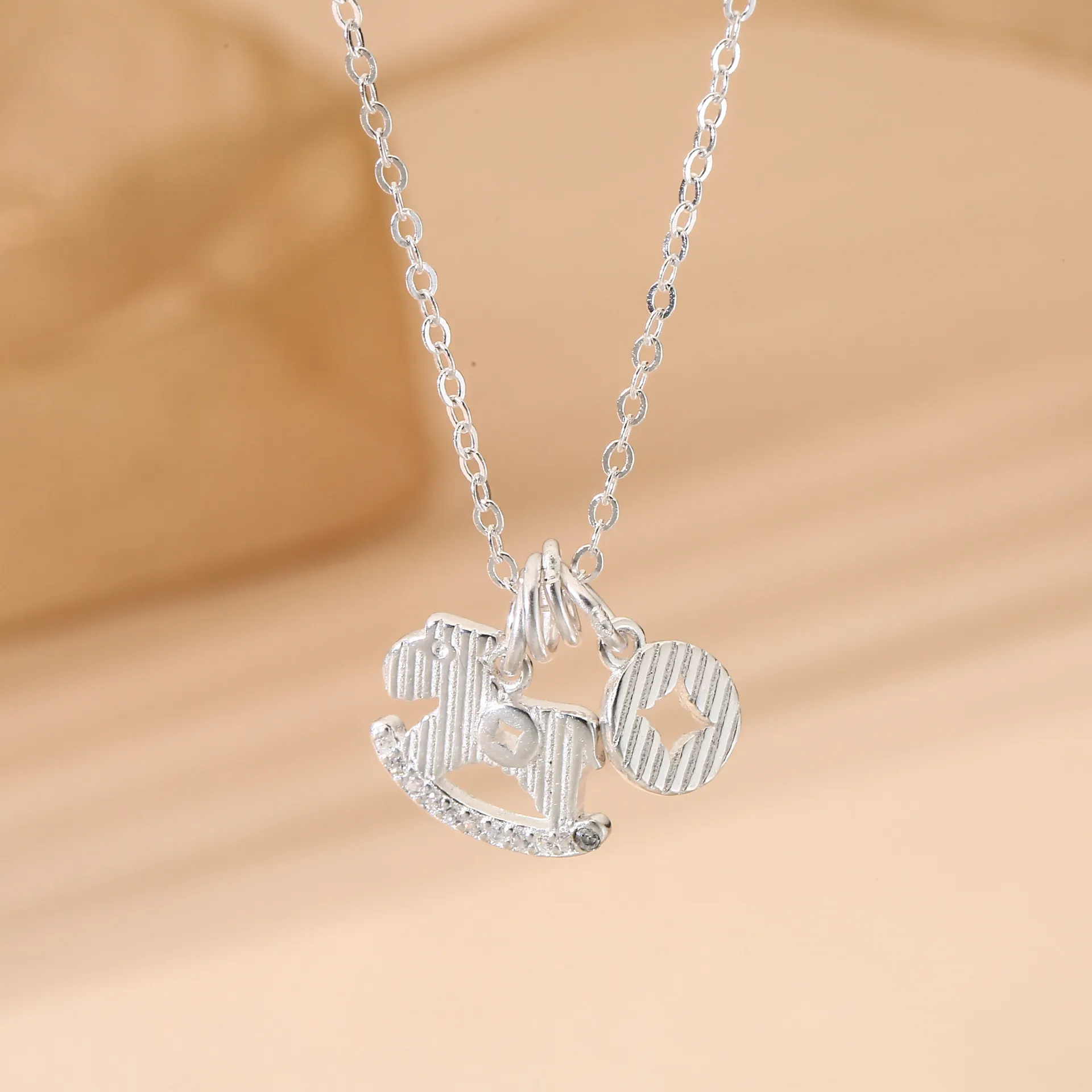 6656号 足银990马上有钱镶钻项链新款小马吊坠项链送女友直播爆