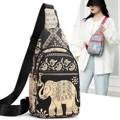 驰豹胸包轻便实用斜挎包花布包