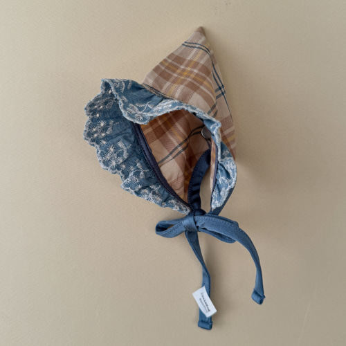 燕子萌宠屋韩国代购louisdog宠物猫狗经典刺绣拼接花边帽子