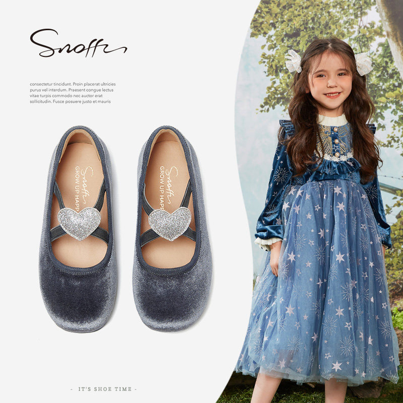 斯纳菲秋季新款女童舞蹈鞋丝绒红色灰色软底宝宝皮鞋公主鞋演出鞋