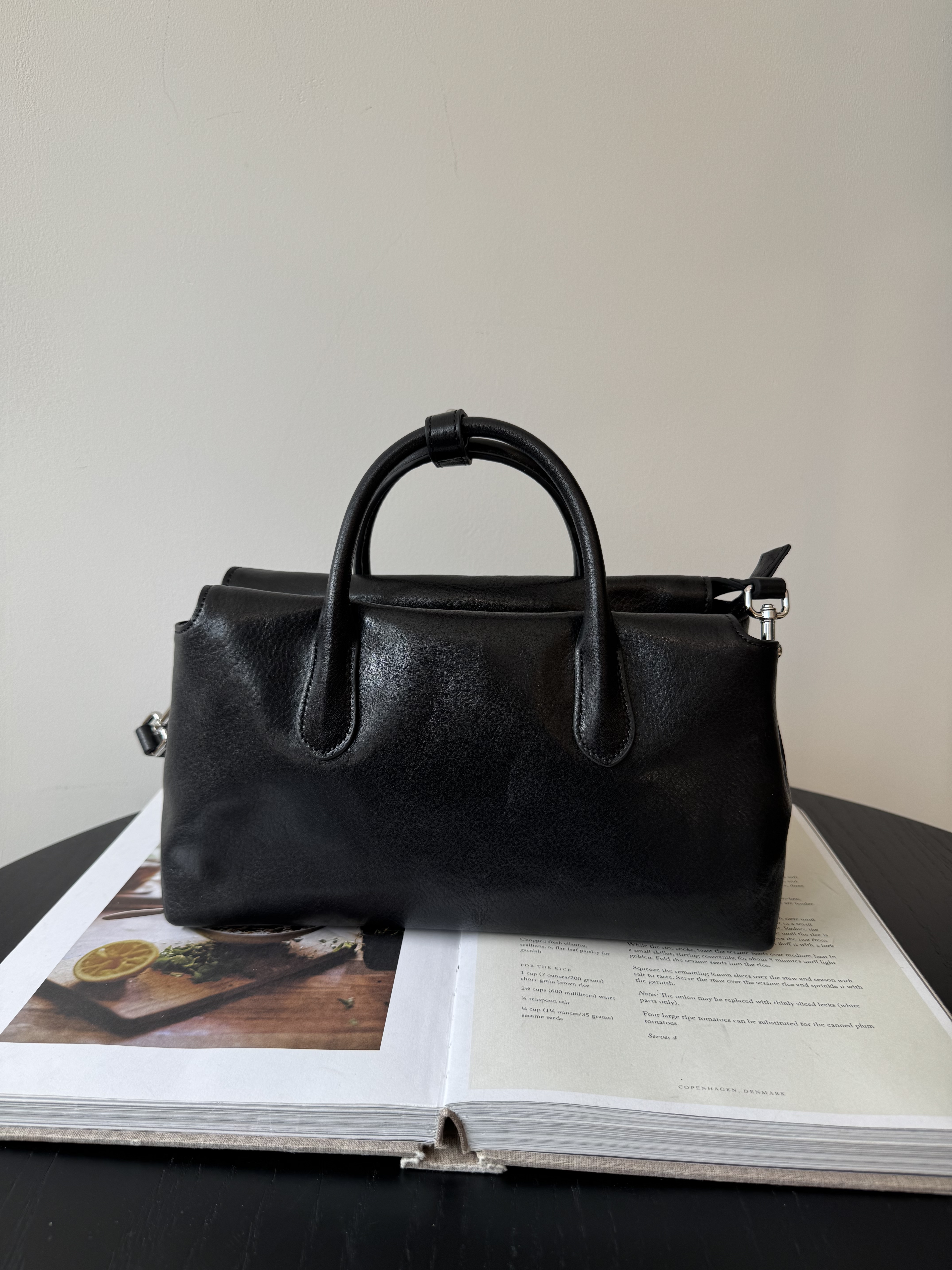 ZOEYLEE 进口植鞣牛皮托特包简约女包大容量手提包通勤单肩斜挎包