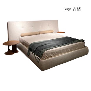 Guge 古格 | 意大利设计师现代简约别墅床大平层环抱式宽屏布艺