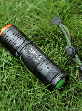 26650手电筒强光L2迷你变焦充电军户外骑行led远射超亮防水5000