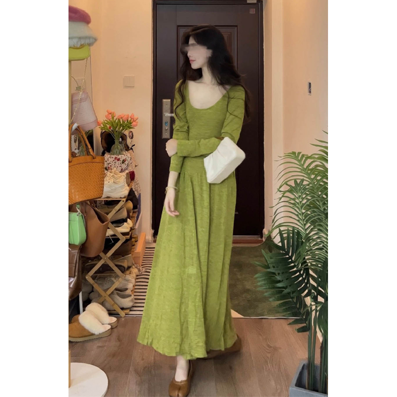 法式复古高级感温柔裙子绿