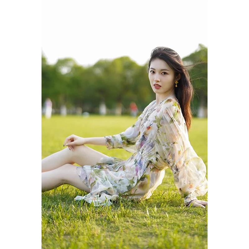 2024春装法式别致茶歇小个