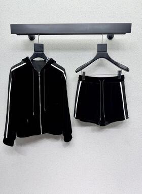 2026年夏季新款运动风连帽卫衣套装女黑色拉链显瘦运动穿搭两件套