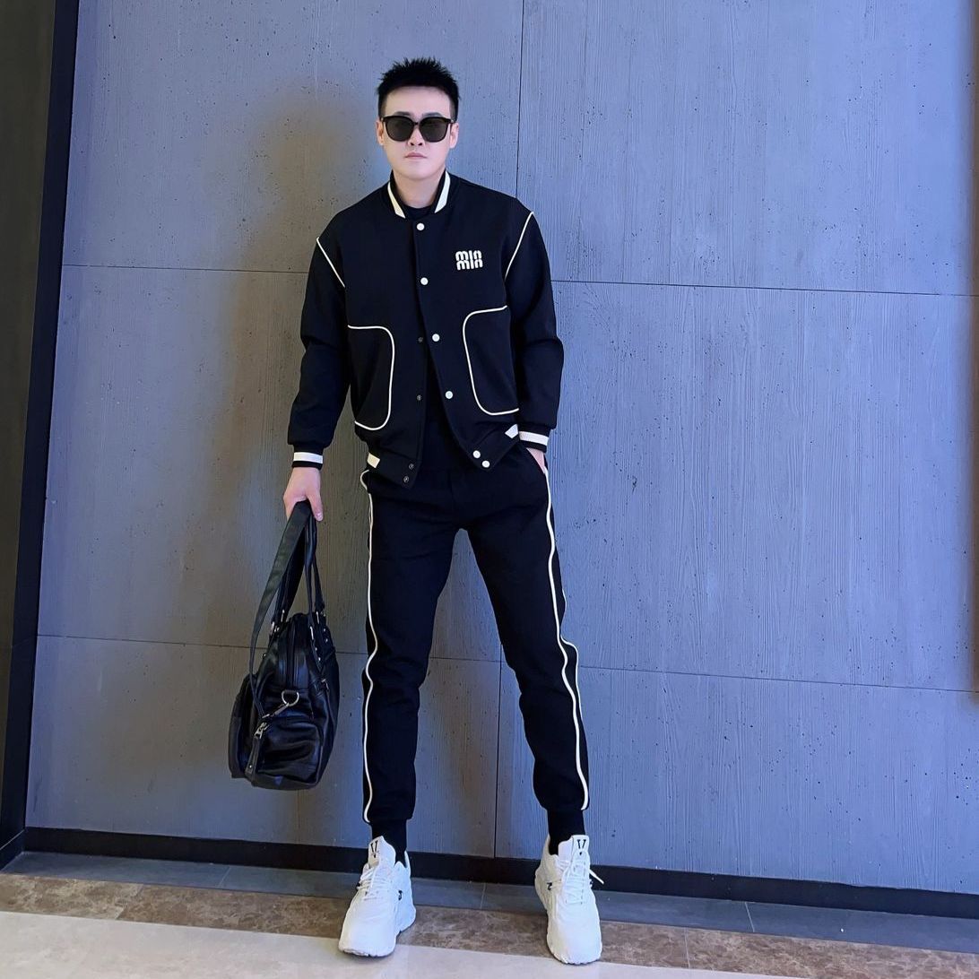 2025新款男士韩版百搭休闲套装时髦一身棒球服外套帅气两件套潮