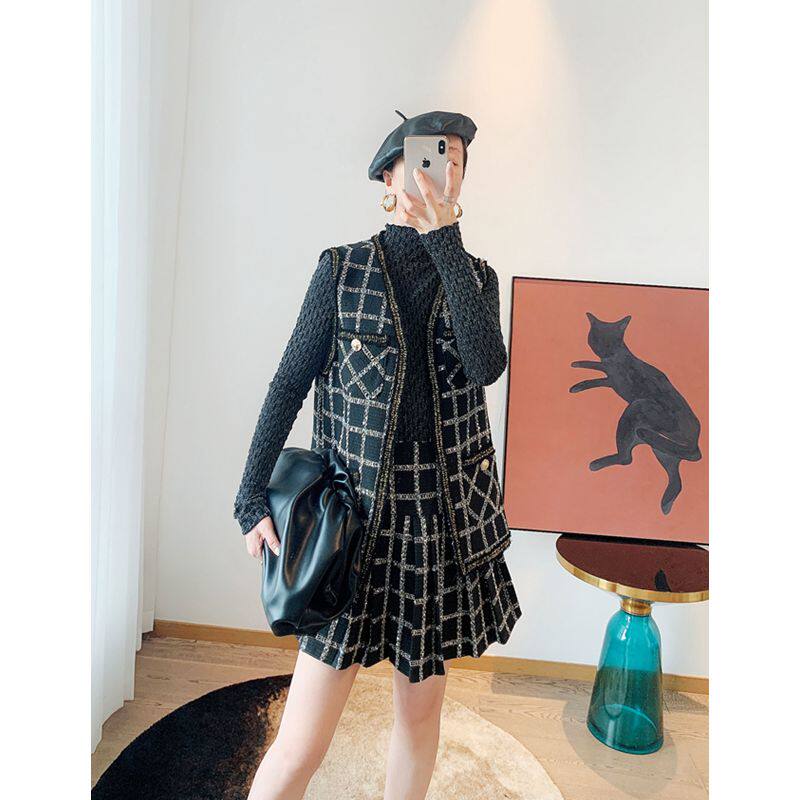秋季新款马甲百褶半裙小香女套装