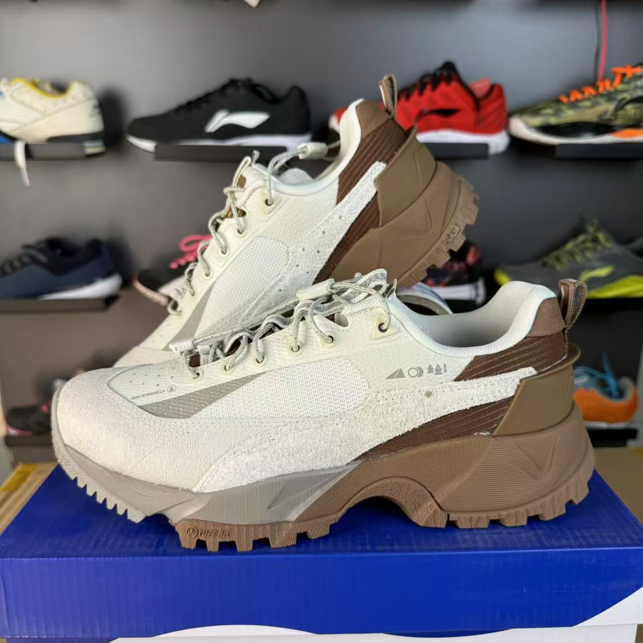 李宁休闲鞋2025新款男子CF溯行野PRO反光防泼水户外登山鞋AGLU151