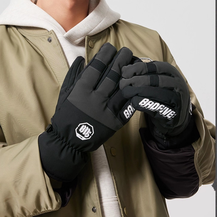 李宁正品反伍BADFIVE男女同款柔软厚实保暖可触屏休闲手套ASGU017,运动包/户外包/配件,手套,淘宝优惠券,粉丝福利购,淘宝优惠卷