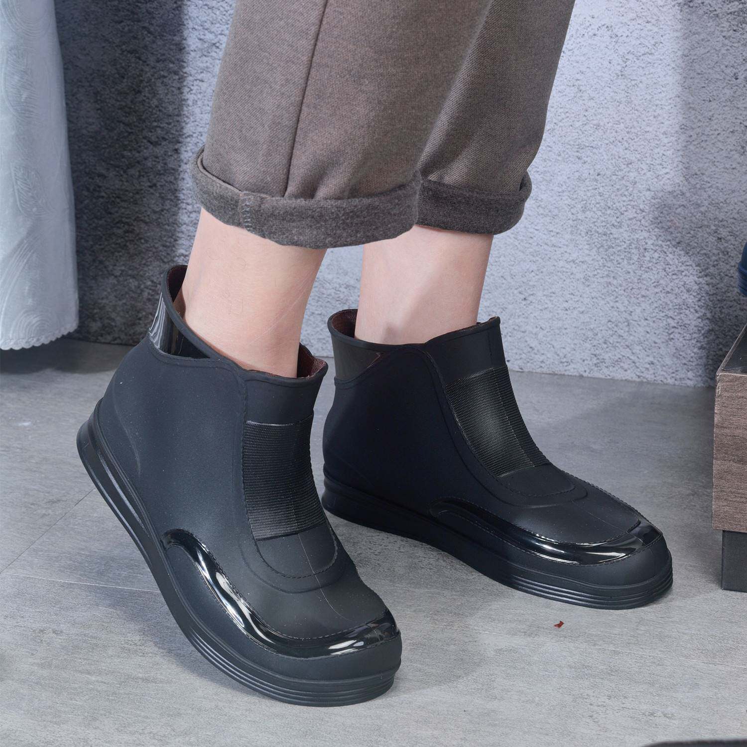 短筒雨鞋时尚男士防水鞋雨靴水靴中筒防滑厨房胶鞋钓鱼洗车工作鞋