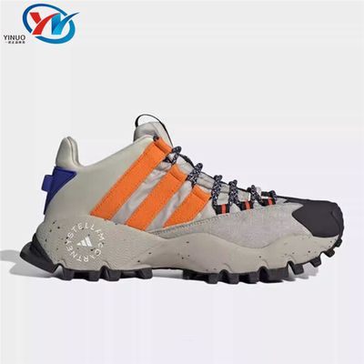 阿迪达斯女子户外功能鞋