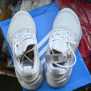 Adidas/阿迪达斯 三叶草 NMD_V3 男子缓震耐磨运动休闲鞋 HP9831