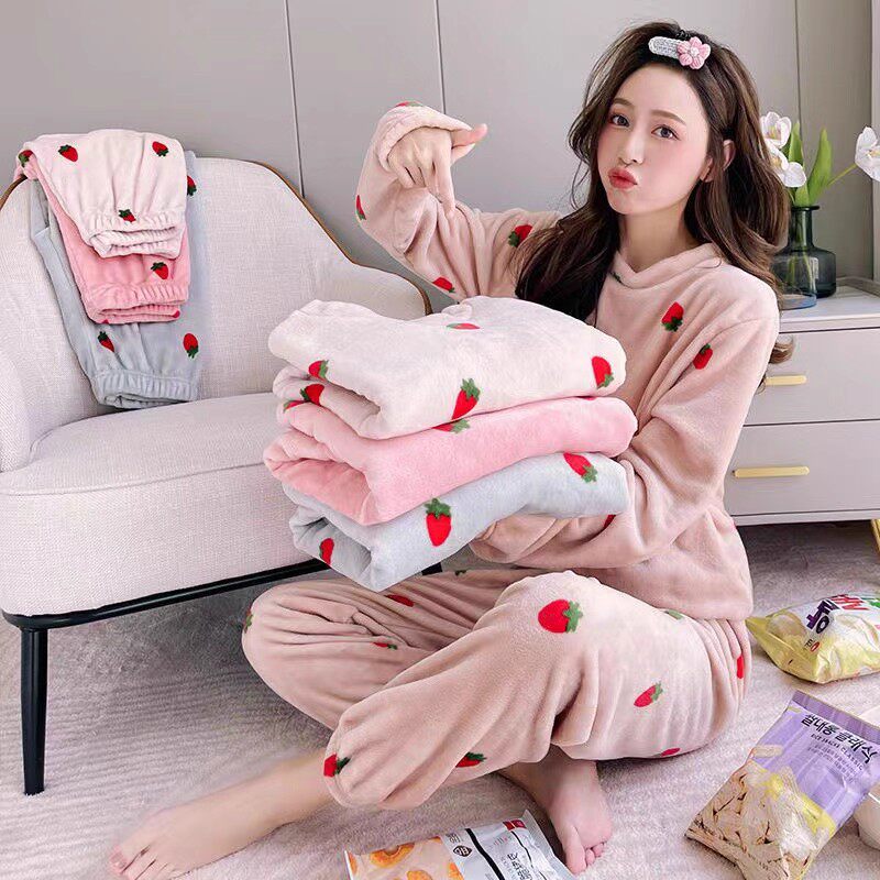 草莓暖暖套装女冬季新款保暖印花卡通家居服冬加绒加厚珊瑚绒睡衣