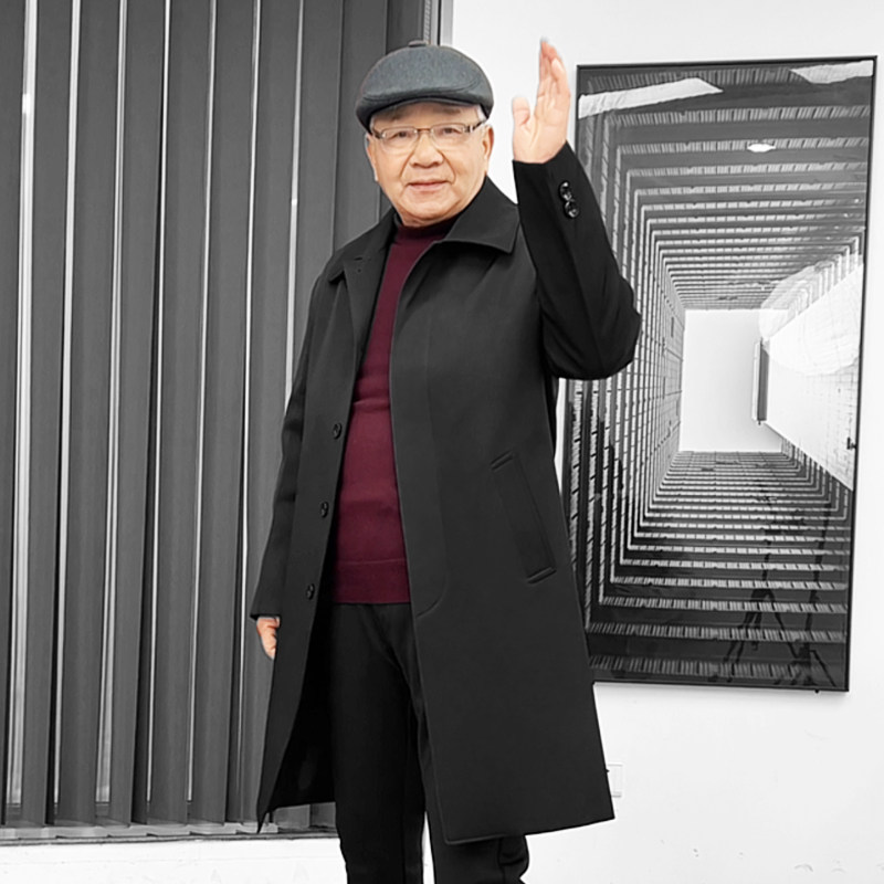 中老年翻领春秋季长风衣