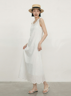 LINYUXI 法式重工镂空刺绣白色连衣裙女夏季度假风休闲无袖背心裙