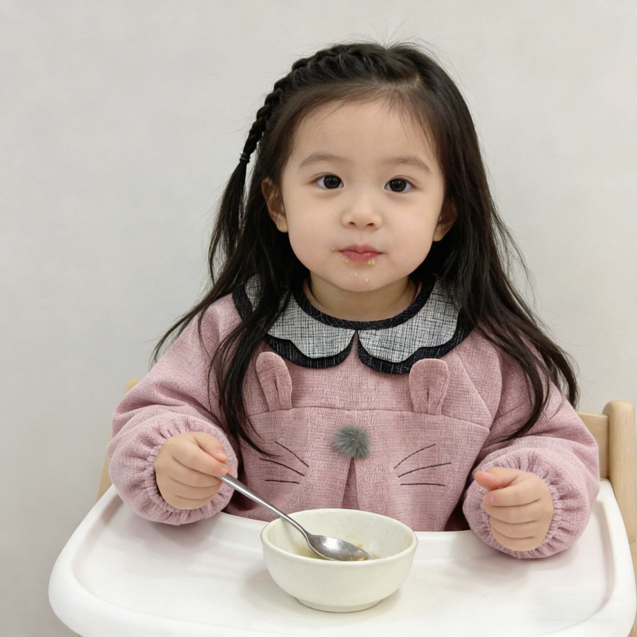 女童长袖娃娃领罩衣洋气可爱卡通图案反穿衣护衣