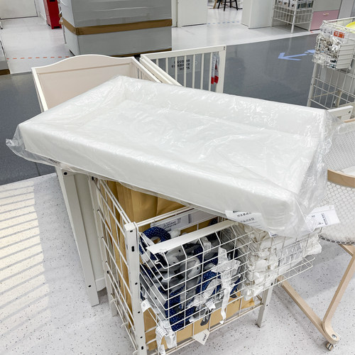 IKEA宜家婴儿换衣垫柔软亲肤便携