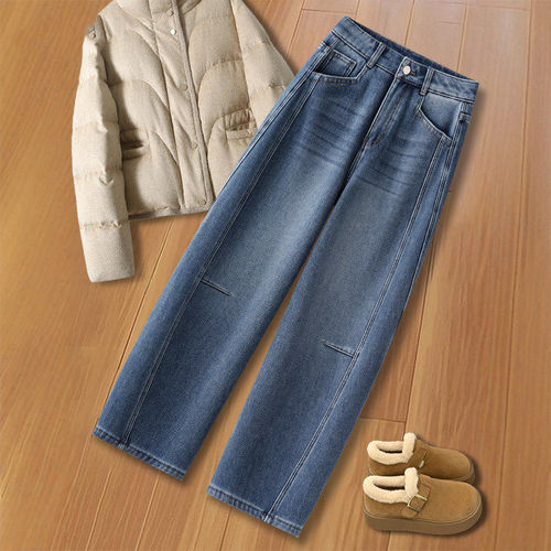 拉夏贝尔高端牛仔蓝弯刀裤女春秋2026款气质窄版阔腿裤加绒九分裤 - 封面