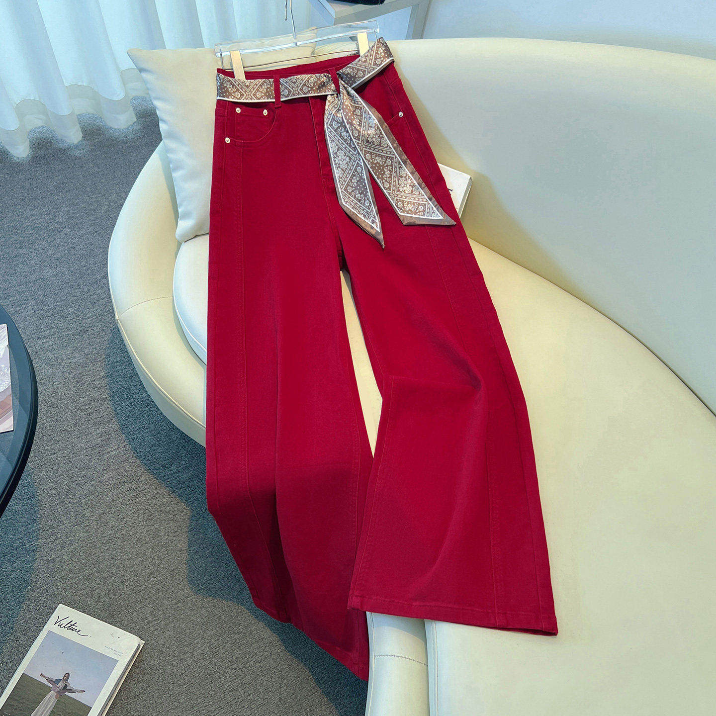 拉夏贝尔春潮流红色牛仔裤女2026春季流行高腰宽松梨形显瘦阔腿裤,女装/女士精品,牛仔裤,淘宝优惠券,粉丝福利购,淘宝优惠卷