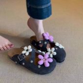 女一脚蹬绒面花朵铆钉凉拖 交叉带镂空圆头包头鞋 羊皮版 复古新款