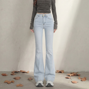 艾格浅蓝色微喇牛仔裤女2026春季水洗做旧修身弹力显瘦百搭喇叭裤