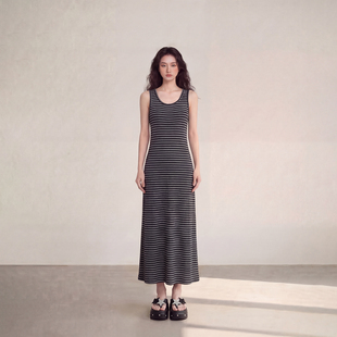 收腰松弛感度假长裙 条纹显瘦连衣裙女无袖 艾格2026新款 经典