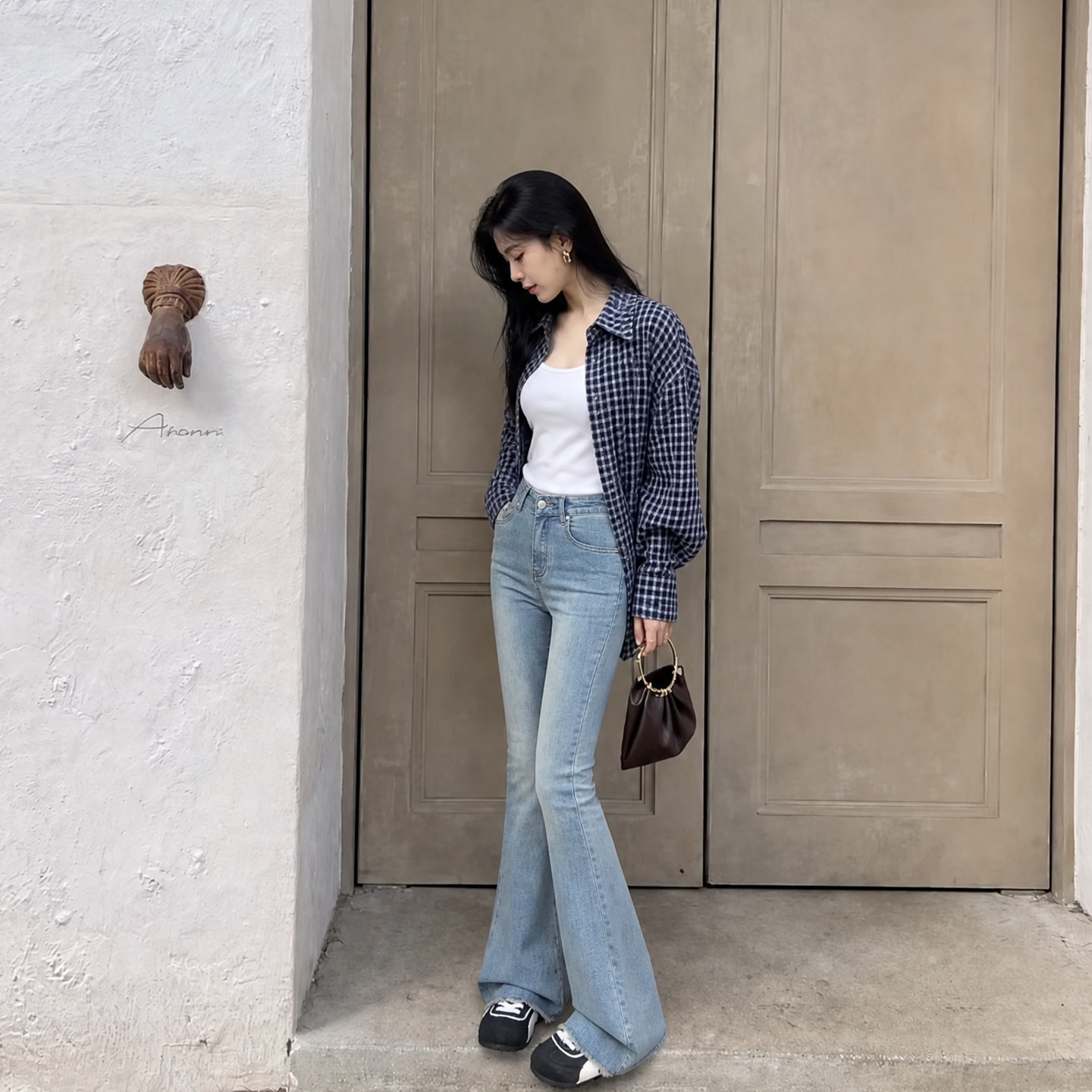 简约高腰微喇牛仔裤女2026秋季新款修身显瘦百搭微弹喇叭裤拖地款