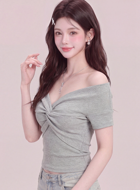 韩系灰色百搭短袖T恤女夏季甜辣风扭结设计一字肩收腰显瘦上衣
