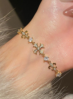 【饰全饰美】高级感欧美爆款十字架手链抽拉可调节时尚精致手环