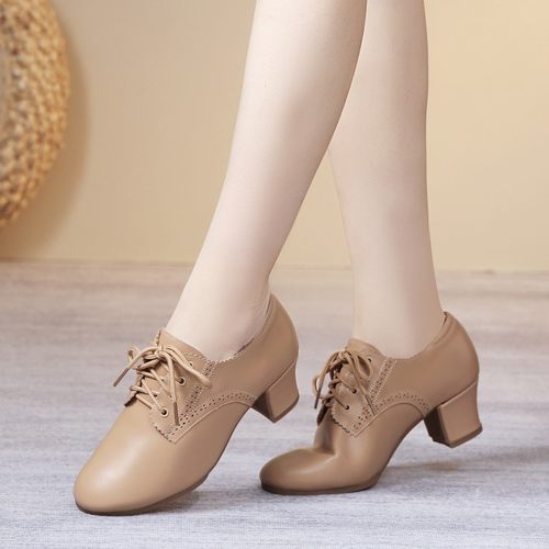 真皮舞蹈鞋软牛皮中跟透气外穿女